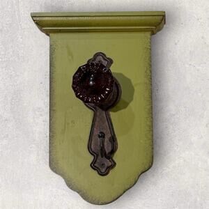 VTG Pier 1 Door Knob Hook Decorative Key Holder Shelf Green Shabby Chic Rustic